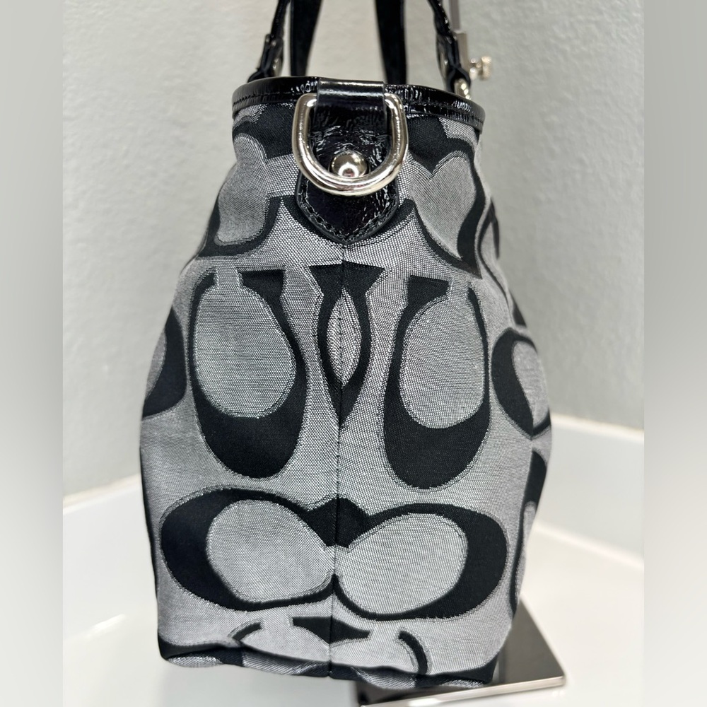 Coach Poppy Lurex Rocker Tote - Picture 5 of 17